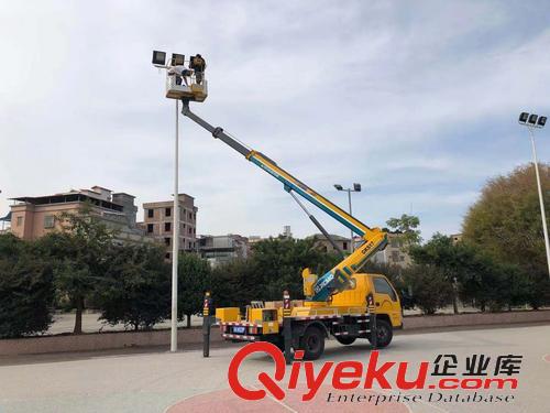 番禺高空作業車出租、海珠高空路燈車出租、租車一臺班怎么收費