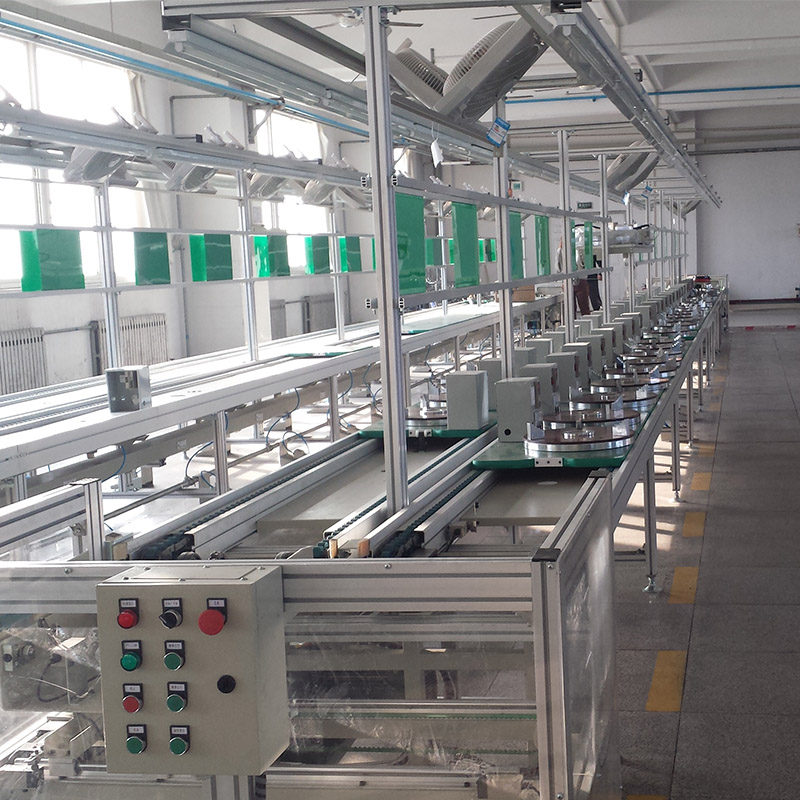 LED street lamp assembly line