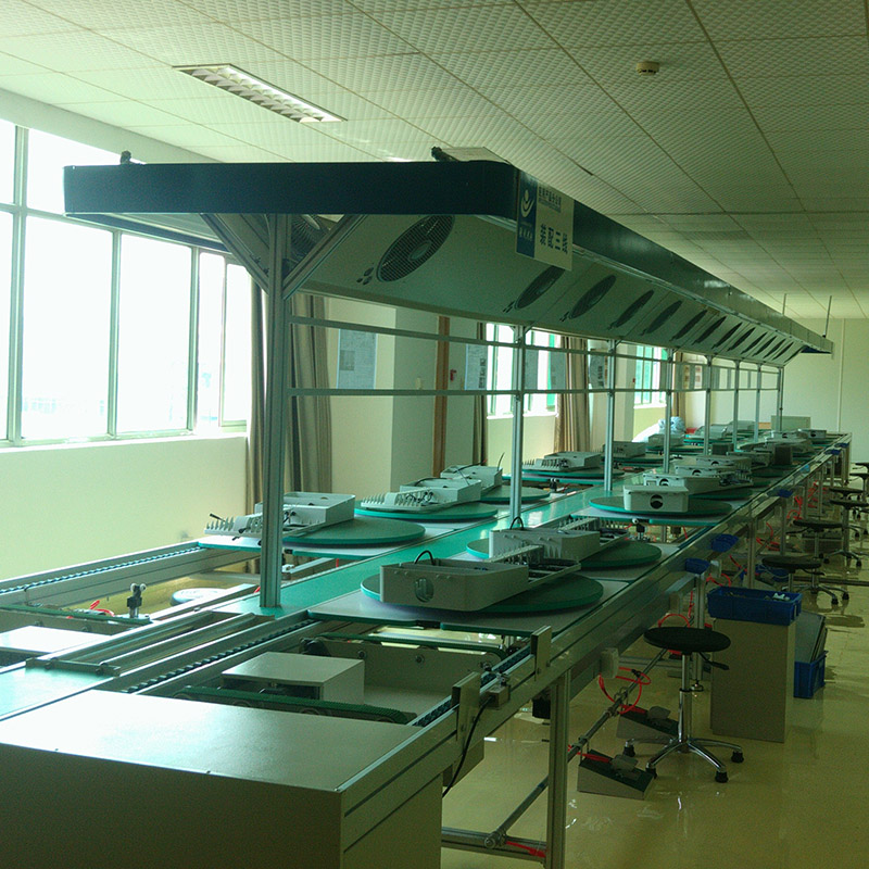 LED street lamp assembly line