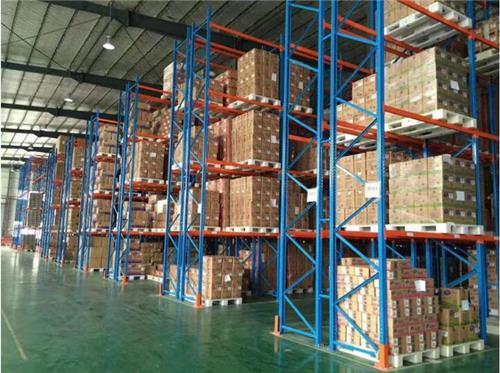 Heavy warehouse storage shelf beam type through type drive in type shelf three-dimensional gravity type pallet type shelf