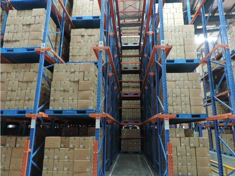  Storage through shelf corridor drive in shelf heavy pallet shelf factory warehouse workshop can be customized