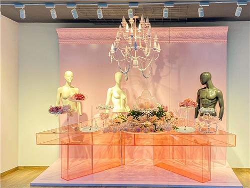 Window Display 1
