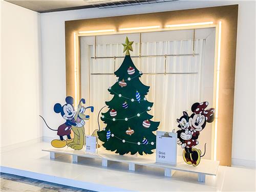 Window Display 3