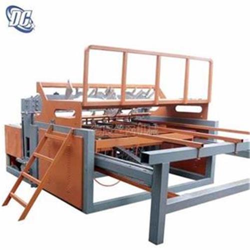 自动焊接机	不锈钢工作台焊接 焊机 不锈钢	不锈钢自动焊接机