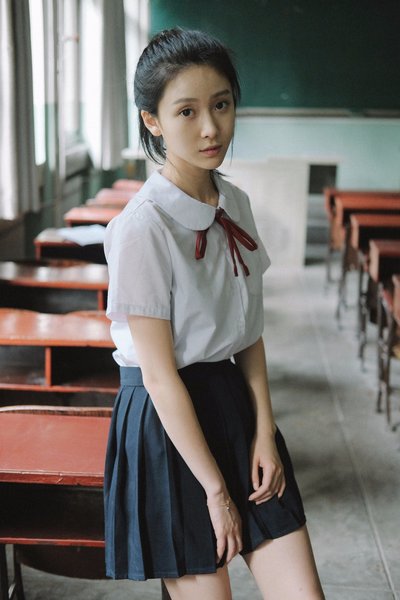 怎么联系王子璇经纪人15962573207 怎么跟王子璇合作 王子璇商演 王子璇出场费多少 王子璇代言 王子璇商务合作