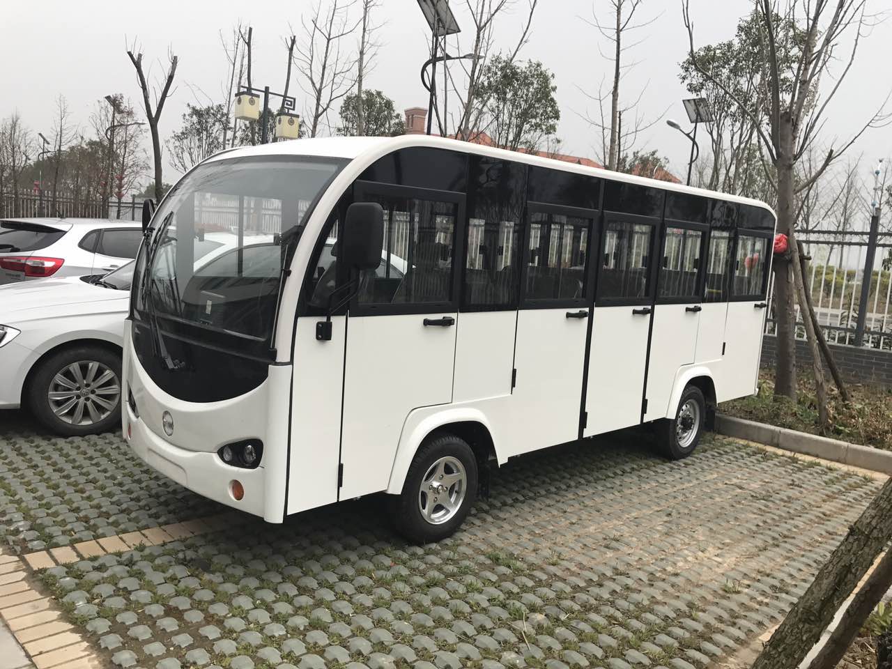 觀光車 全封閉十四座電動觀光車 電瓶車 游覽觀光車原始圖片3