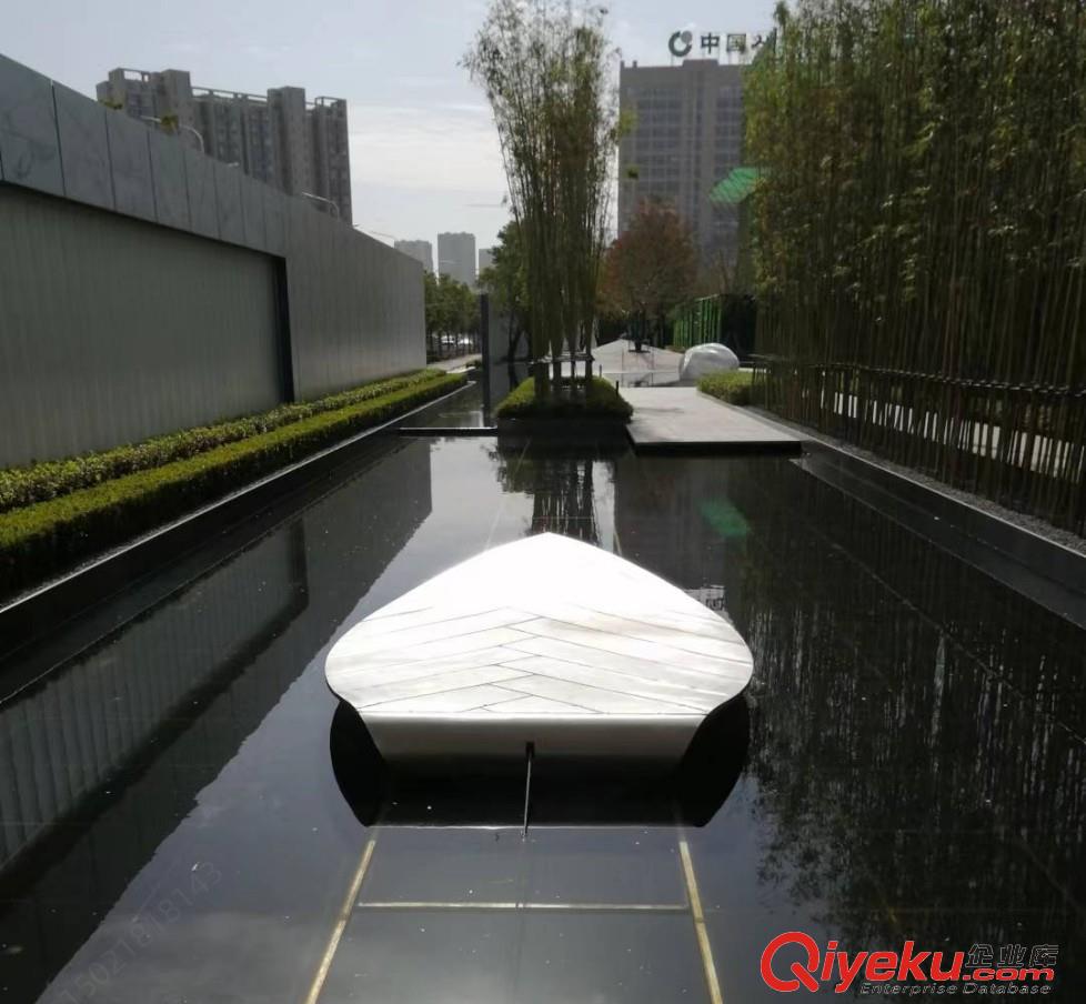 南寧售樓部水景雕塑 手工鍛造不銹鋼一葉舟雕塑 抽象船原始圖片2
