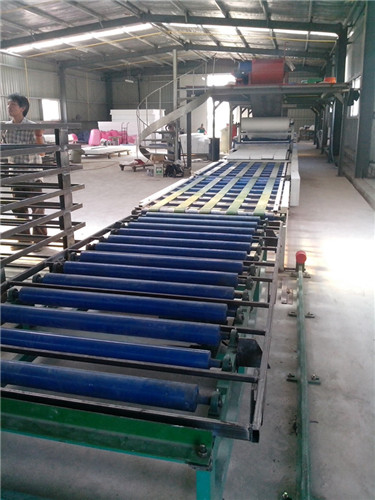 河北復合通風管板材設備廠家