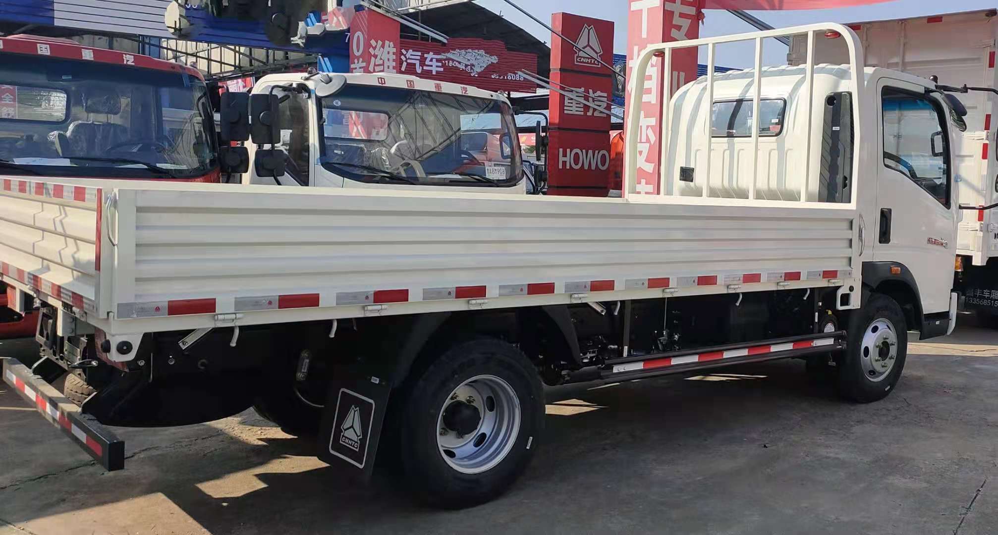 重汽豪沃悍將130馬力平板車多少錢在哪買原始圖片3