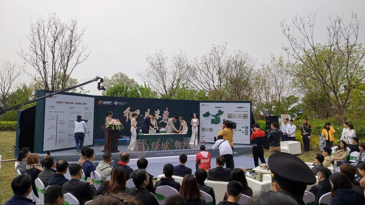 三亞促銷公司_促銷活動(dòng)執(zhí)行_路演活動(dòng)執(zhí)行_禮儀模特 原始圖片2