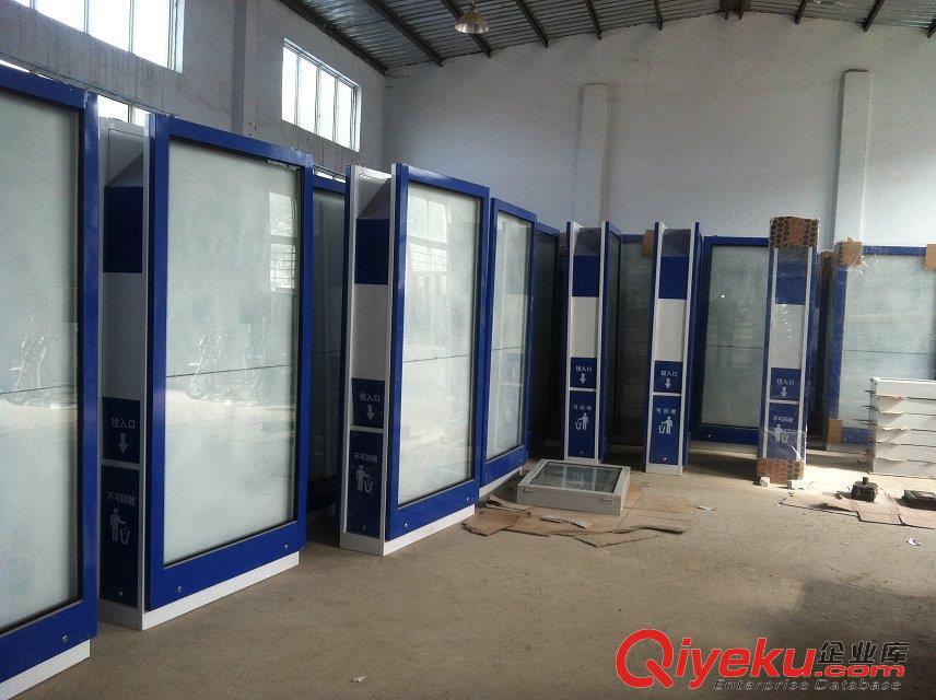 戶外太陽能廣告垃圾箱不銹鋼三分類果皮箱社區智能垃圾分類廣告回收箱廠家