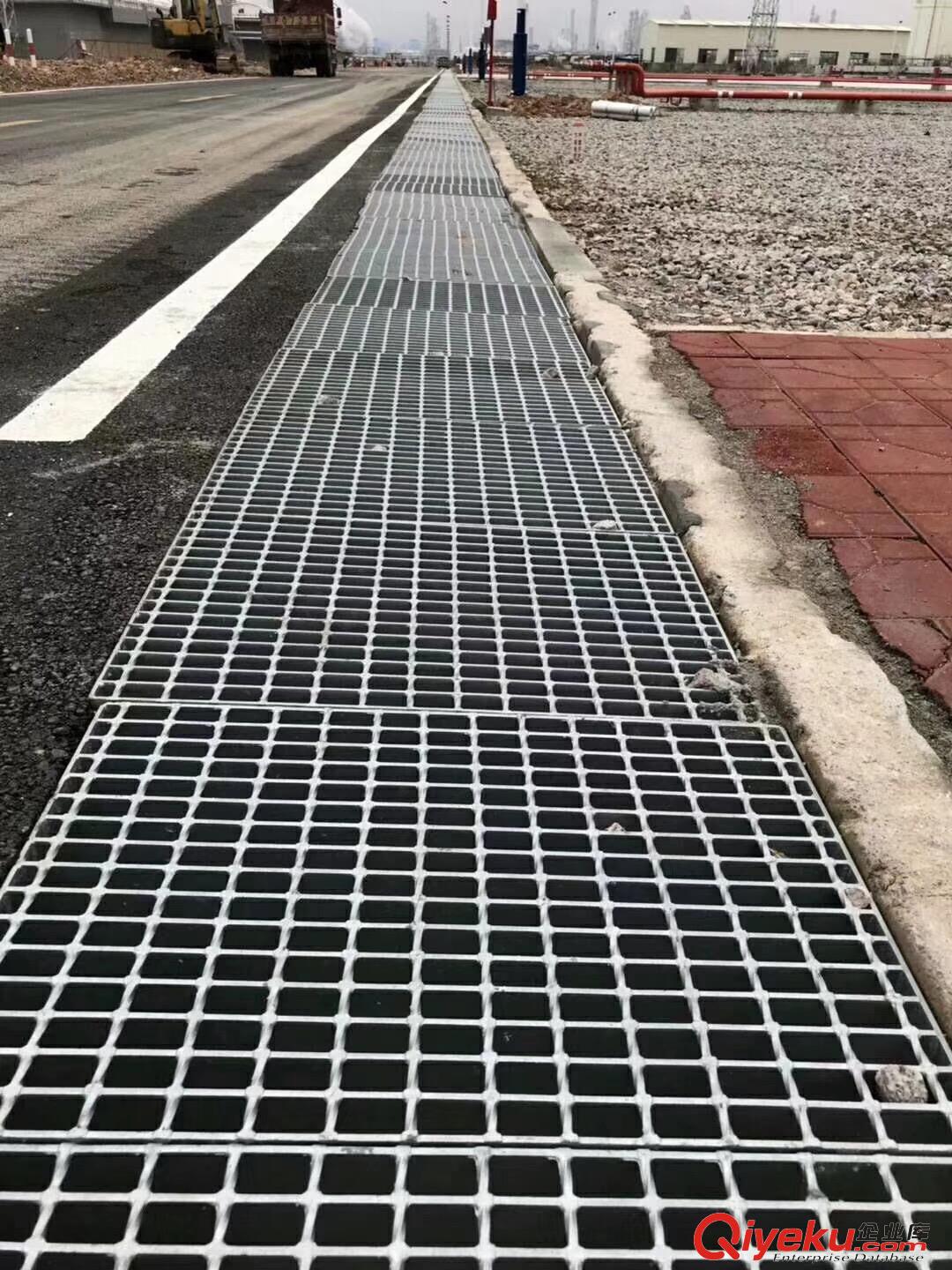 鋼格板