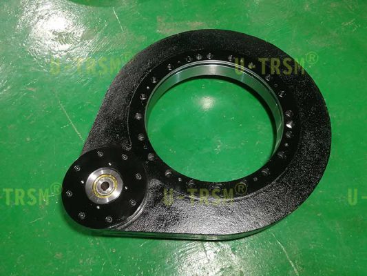 北京重載0555重型機(jī)械設(shè)備上使用全防護(hù)外齒回轉(zhuǎn)驅(qū)動(dòng)原始圖片2