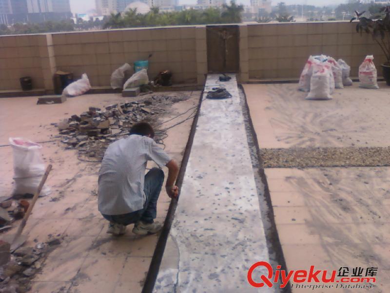 寮步鎮防水補漏公司，東城區屋面防水補漏維修，莞城區房屋防水補漏公司