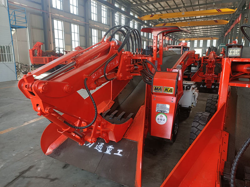 新扒渣機(jī)帶破碎錘 液壓扒渣機(jī) 礦用二手扒渣機(jī) 隧道扒渣機(jī)原始圖片2
