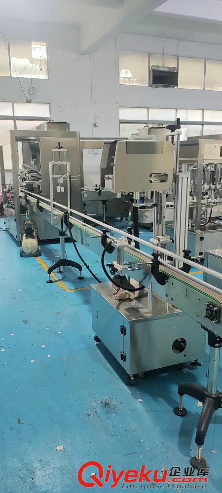 熱收縮包裝機(jī)生產(chǎn)廠家 快速單頭灌裝機(jī)