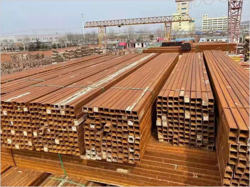 鋼管外架搭建主體驗收是根據(jù)施工需要經(jīng)過計算